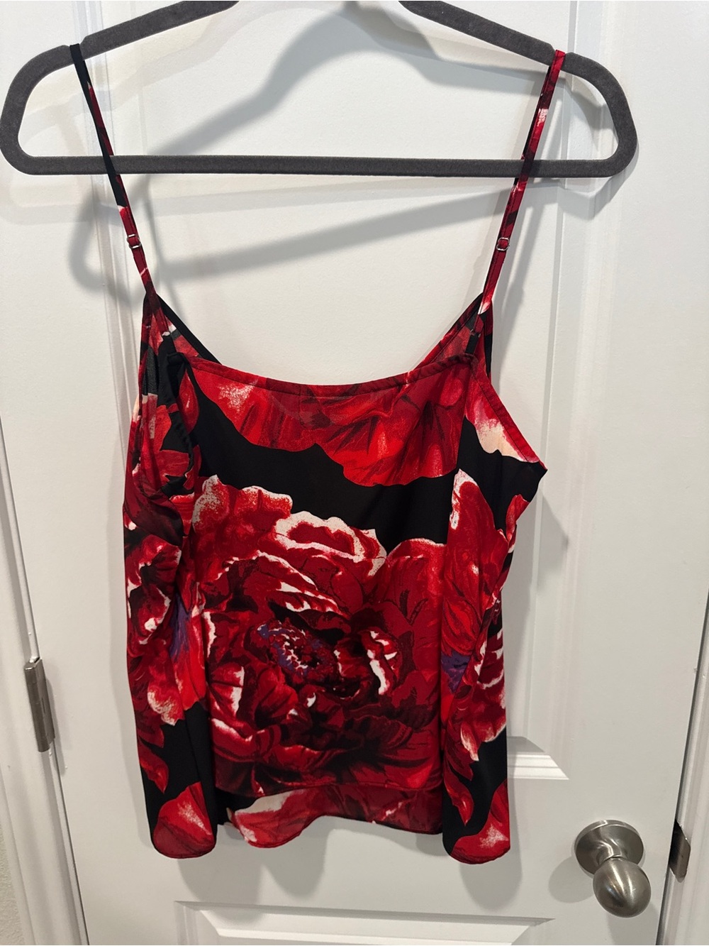 White House Black Market red/Black Sheer Blouse and Tank with Red Floral Print - Picture 4 of 10